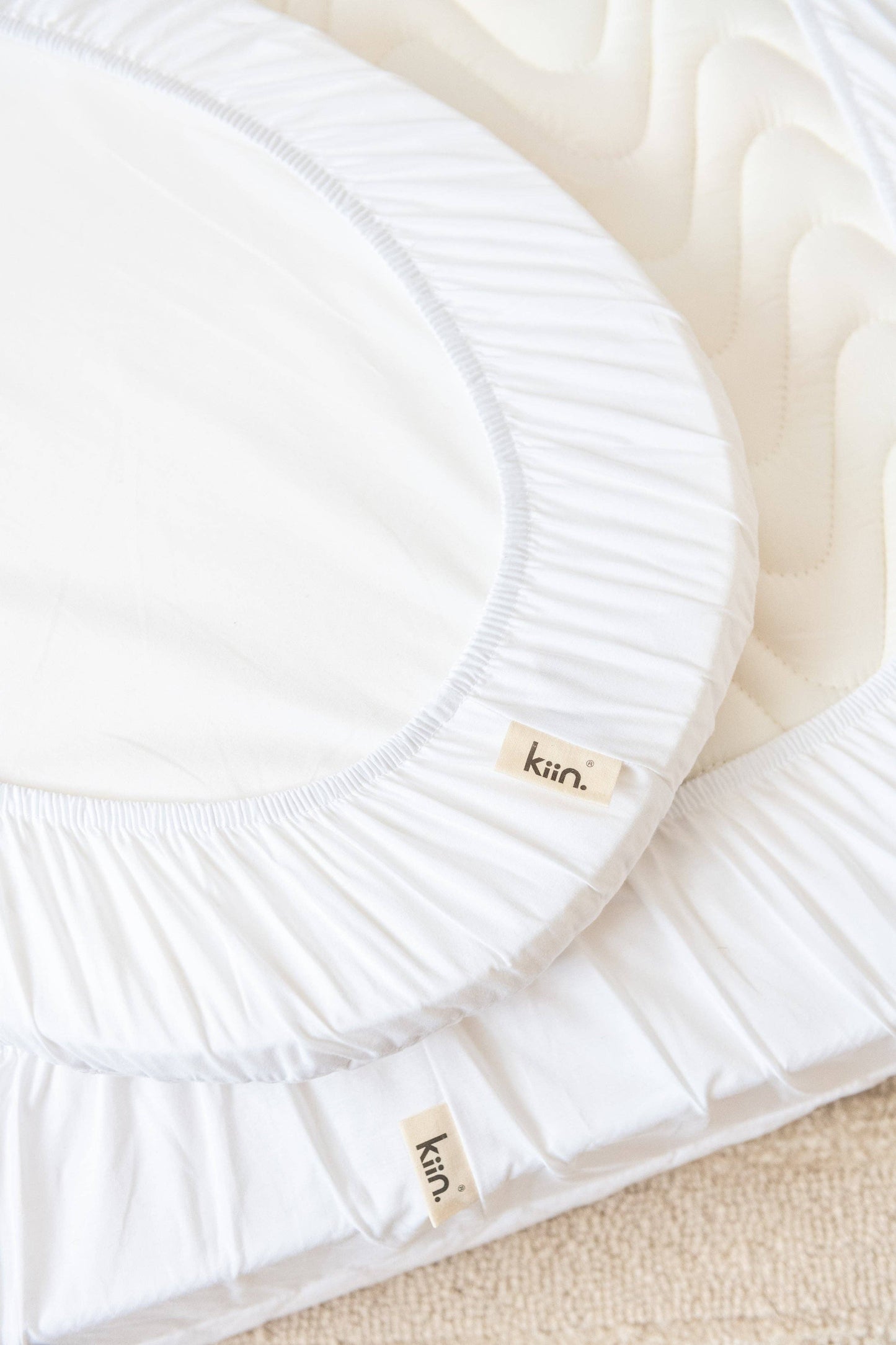 Organic Fitted Mattress Protector: Change Pad / Bassinet Size