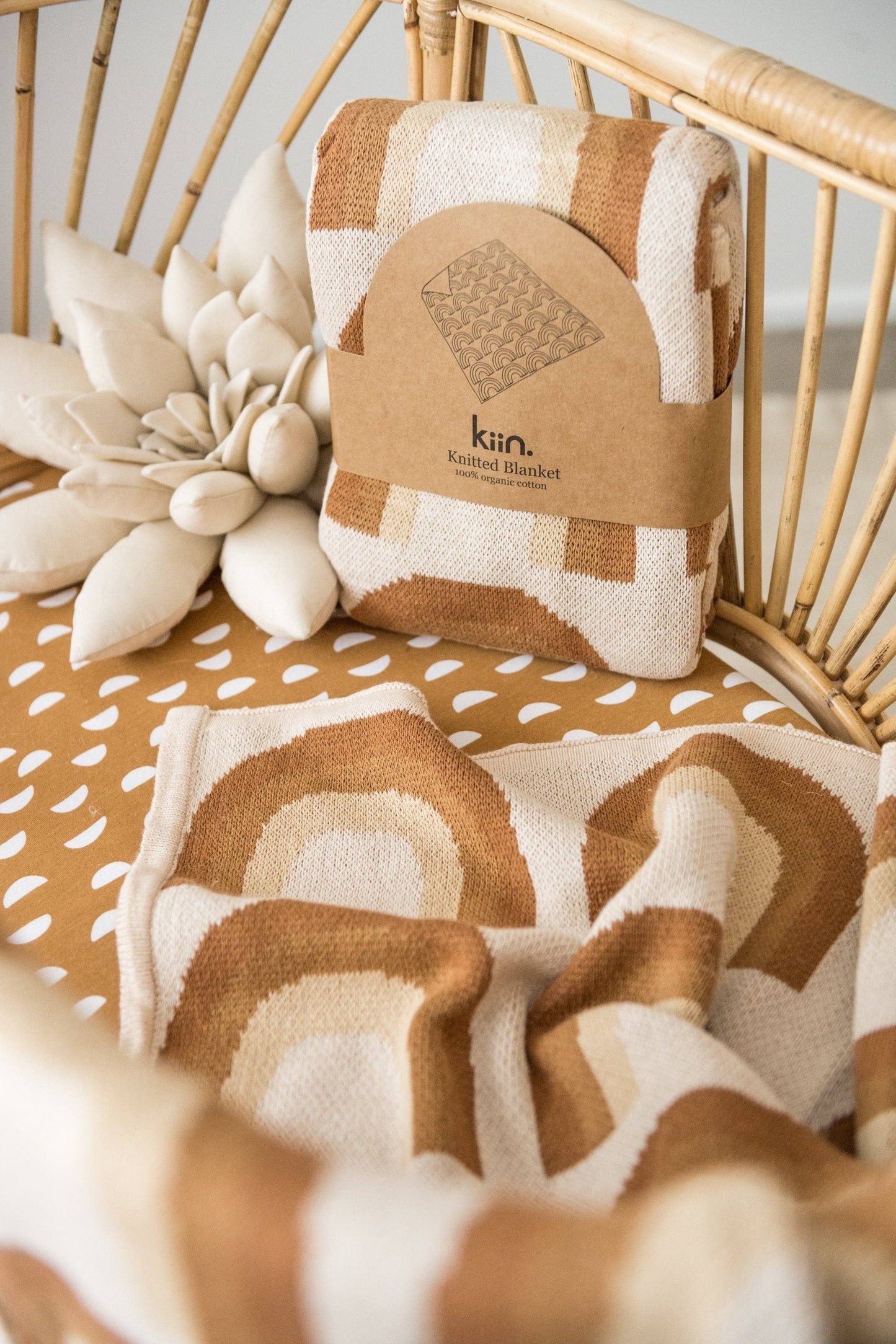 Organic Cotton Knitted Blanket: Rainbow