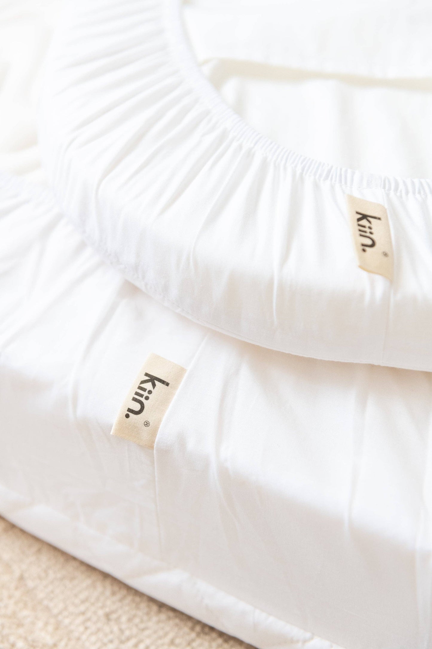 Organic Fitted Mattress Protector: Change Pad / Bassinet Size