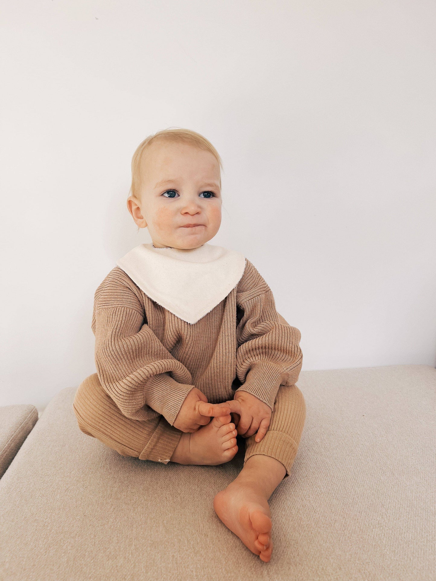 Dribble Bib: Golden Tan